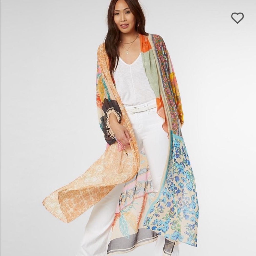 SOLD Free People Leonora Kimono - Picture 9 of 13